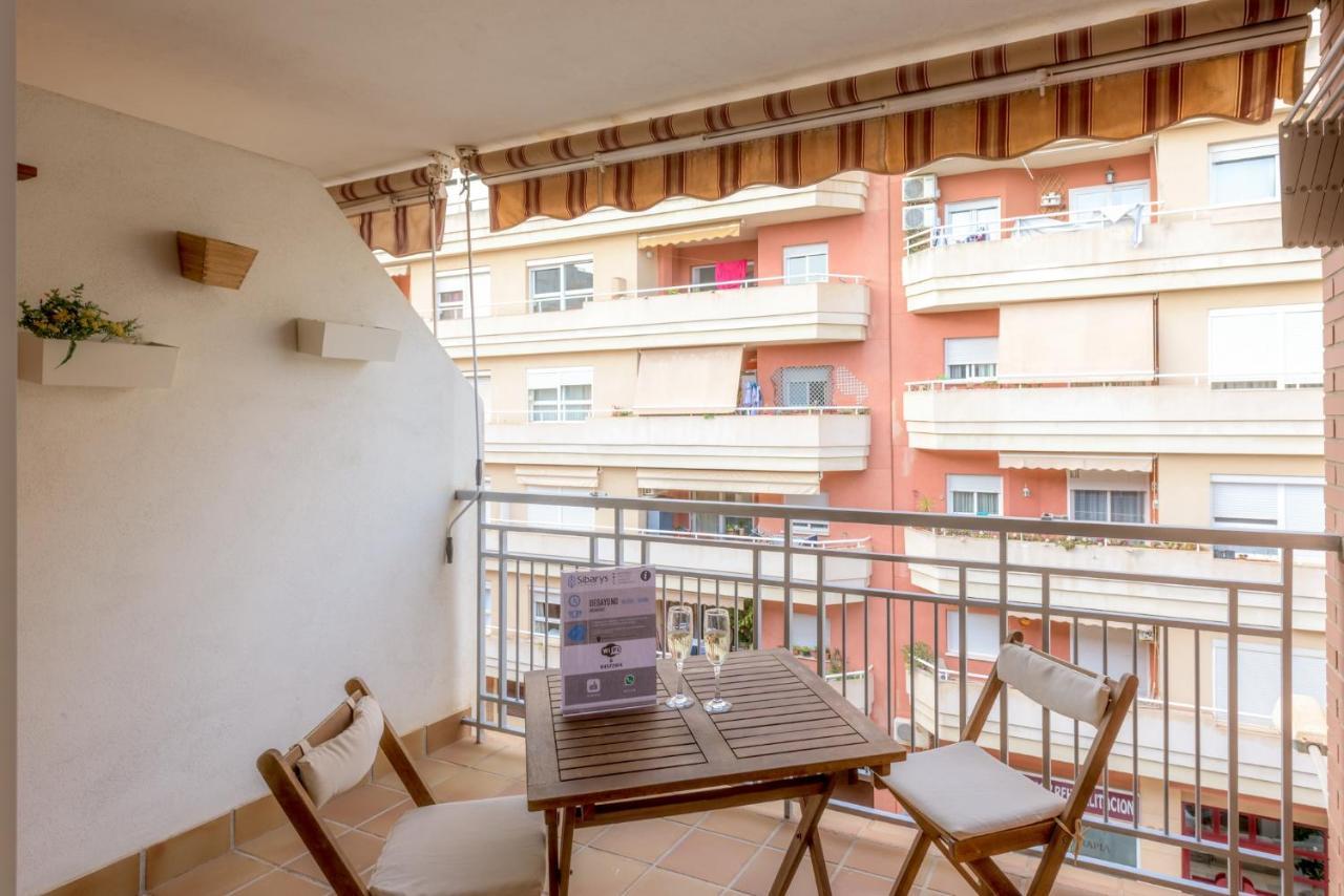 Apartamento Centrico Sibarys- 2 Dormitorios Нерха Екстериор снимка